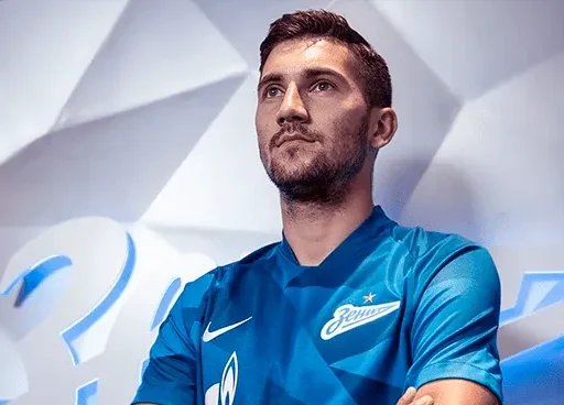 Сутормин ушел из зенита