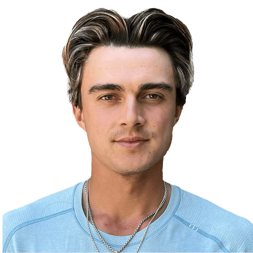 Адам Уолтон