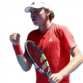 Алекс Микельсен