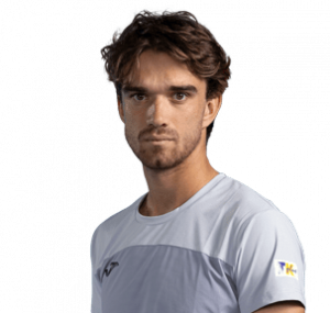 Томаш Махач