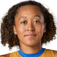 Наоми Осака